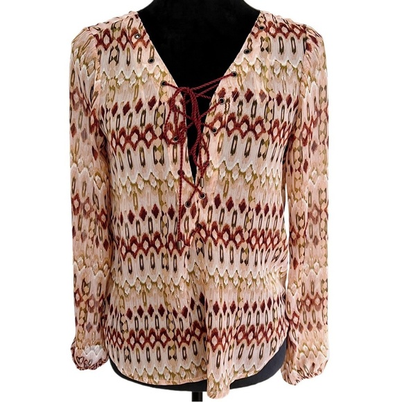 Jessica Simpson Tops - Jessica Simpson Beige and Maroon Patterned Blouse